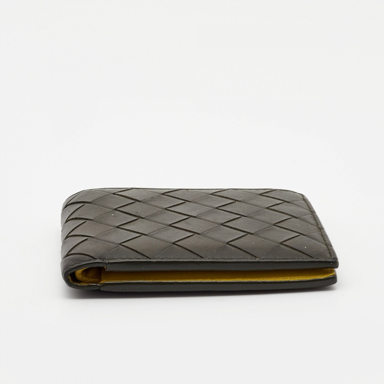 Pre Owned Bottega Veneta Dark Green Intrecciato Leather Bifold Wallet