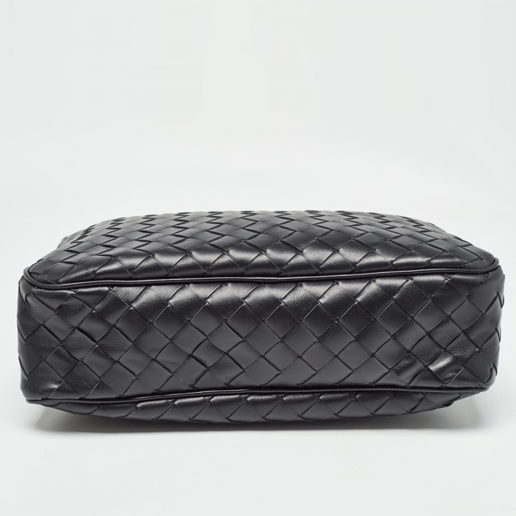 Pre Owned Bottega Veneta Black Intrecciato Leather Arco Camera Crossbody Bag