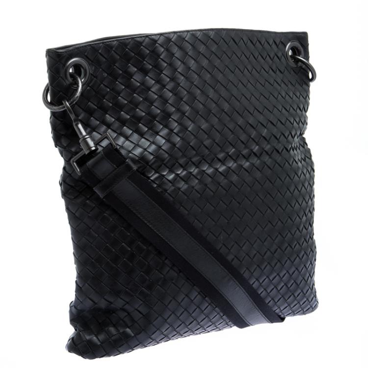 Pre Owned Bottega Veneta Black Intrecciato Leather Messenger Bag
