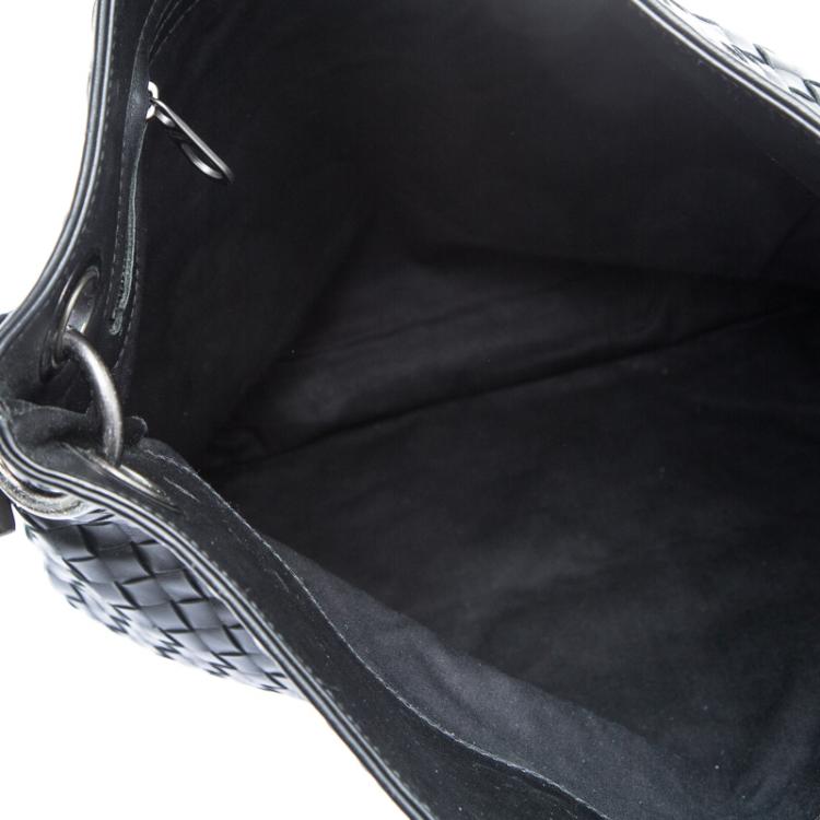 Pre Owned Bottega Veneta Black Intrecciato Leather Messenger Bag