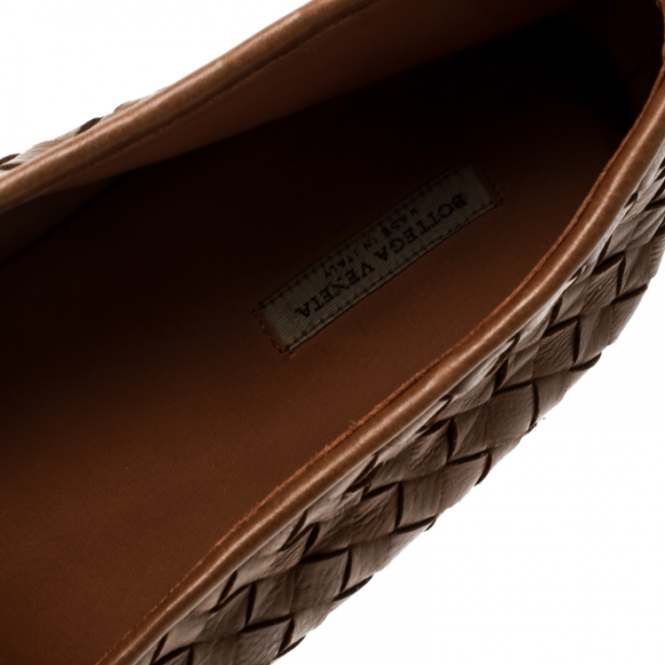 Pre Owned Bottega Veneta Dark Beige Intrecciato Leather Loafers Size 43