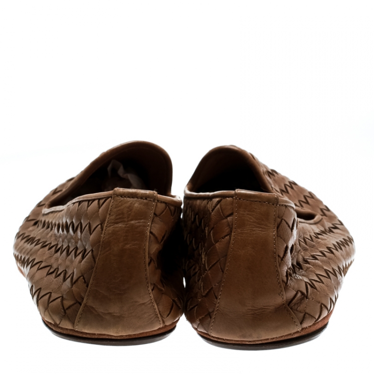 Pre Owned Bottega Veneta Dark Beige Intrecciato Leather Loafers Size 43