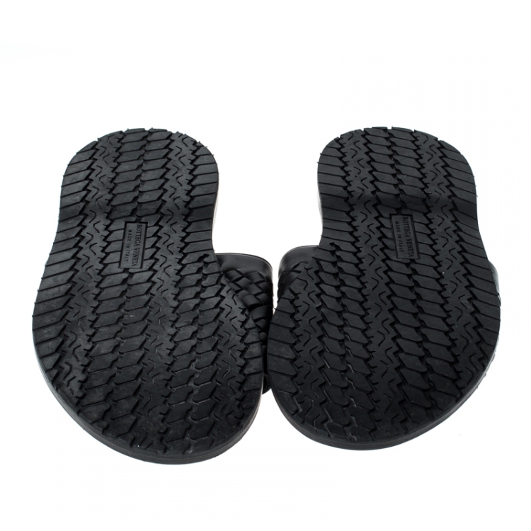 Pre Owned Bottega Veneta Black Intrecciato Leather Slide Sandals Size 45