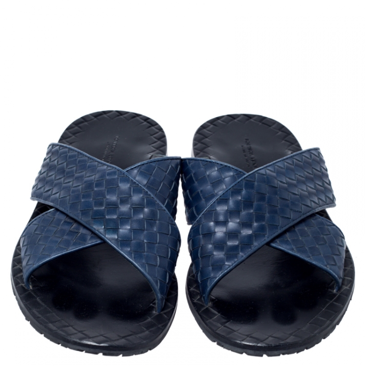 Pre Owned Bottega Veneta Blue Intreciato Leather Flat Sandals Size 43