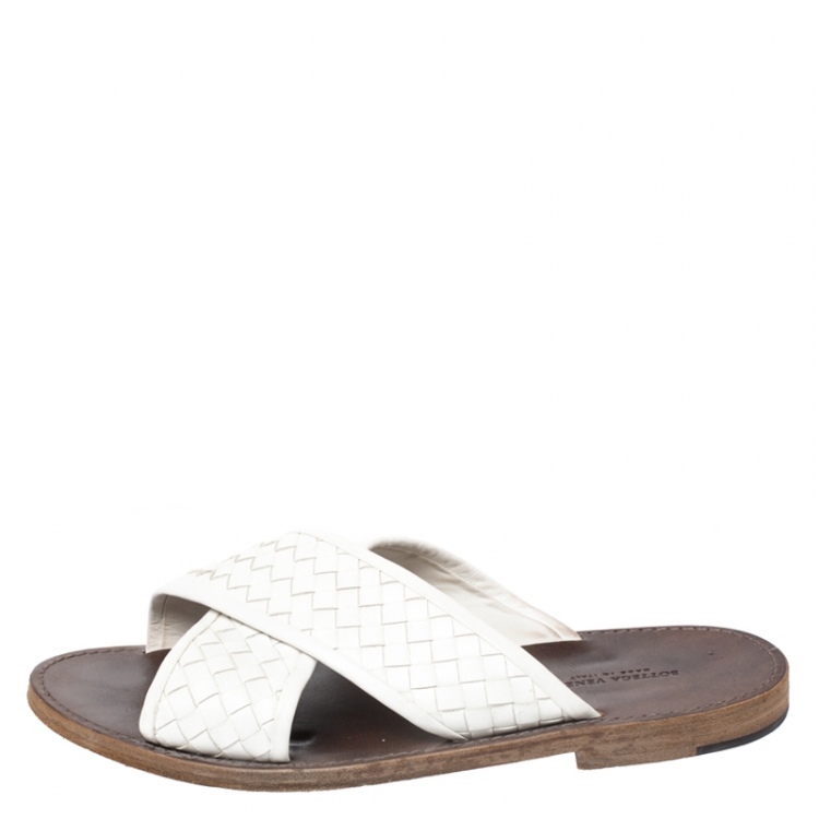 Pre Owned Bottega Veneta White Criss Cross Intrecciato Leather Flat Slides Size 43