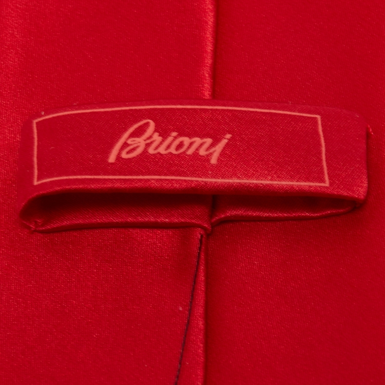 Pre Owned Brioni Red Silk Classic Tie