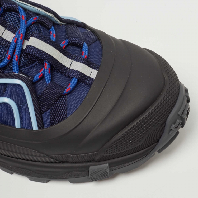 Pre Owned Burberry Navy Blue/Black Nylon and Rubber Arthur Low Top Sneakers Size 41