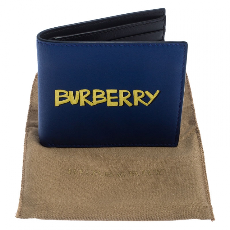 Pre Owned Burberry Blue Leather Bifold Wallet
