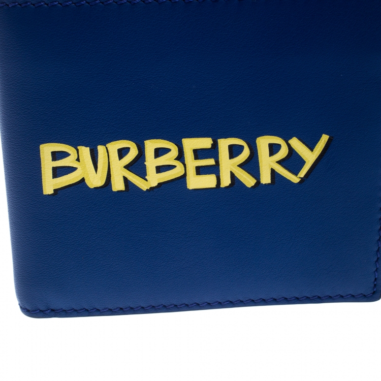 Pre Owned Burberry Blue Leather Bifold Wallet