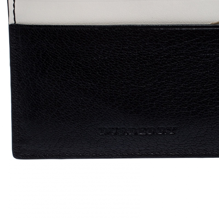 Pre Owned Burberry Black/White Leather Card Case