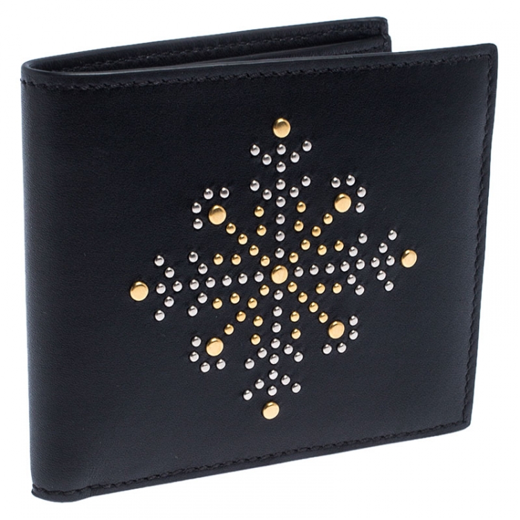 Pre Owned Burberry Black Leather Studs Bifold Wallet