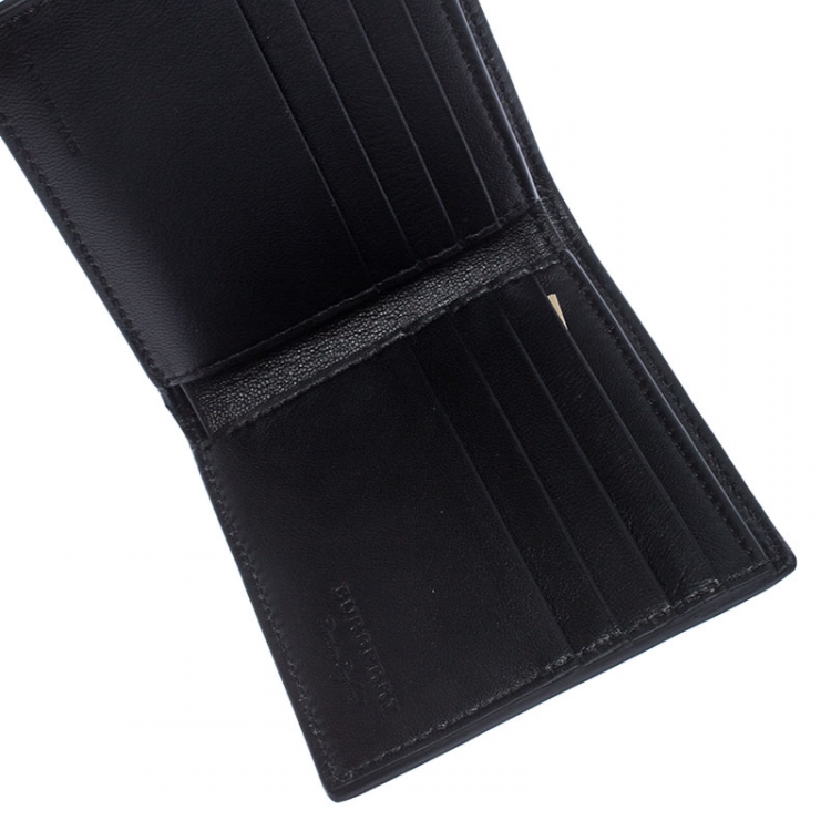 Pre Owned Burberry Black Leather Studs Bifold Wallet