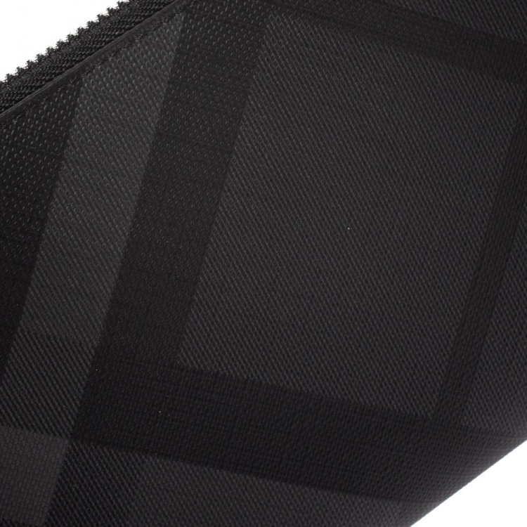 Pre Owned Burberry Charcoal Check Coated Canvas Zip Around Nolan Wristlet Wallet