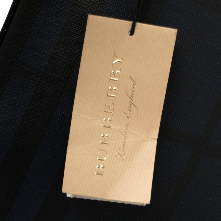 Pre Owned Burberry Navy Blue/Black London Check Coated Canvas Beckley Slim Messenger Bag