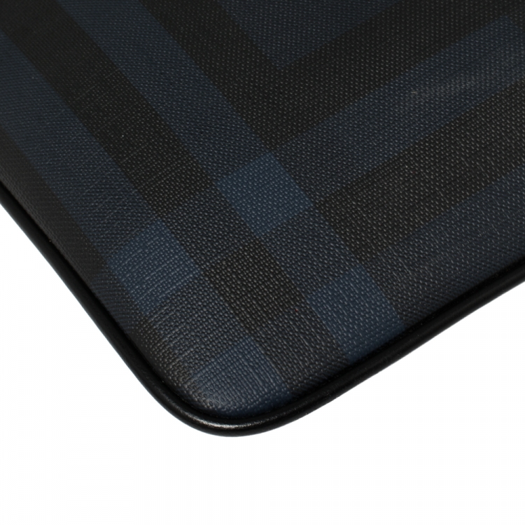 Pre Owned Burberry Navy Blue/Black London Check Coated Canvas Beckley Slim Messenger Bag