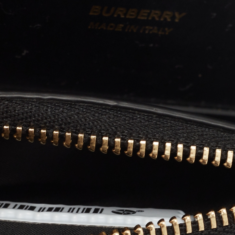 Pre Owned Burberry Black Leather Sidney Trifold Card Case
