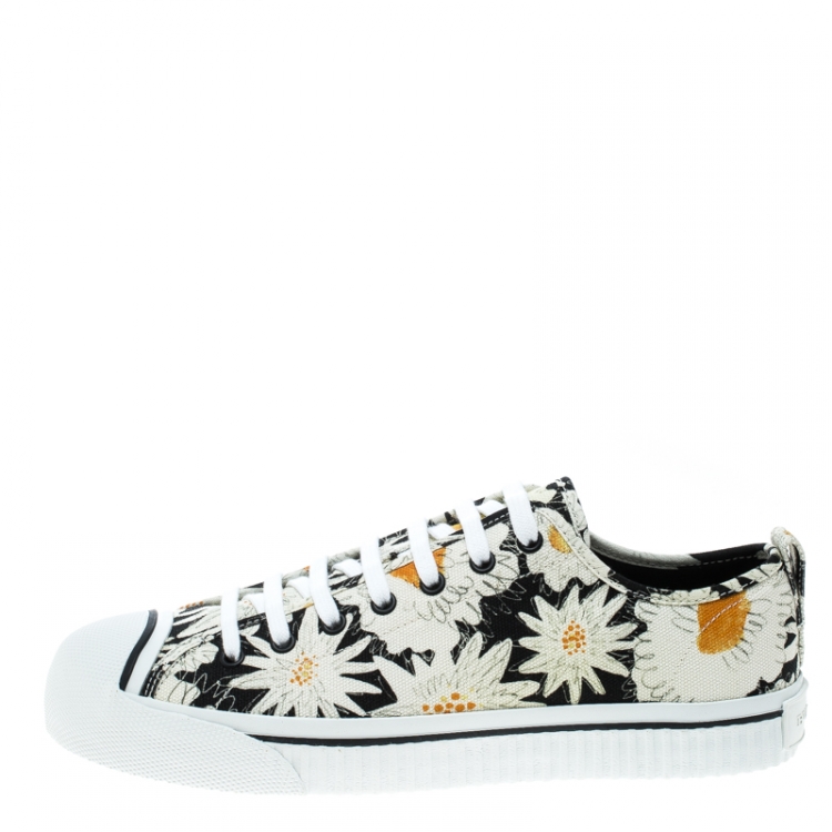 Pre Owned Burberry Black Floral Print Canvas Kingly Low Top Sneakers Size 43