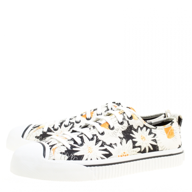 Pre Owned Burberry Black Floral Print Canvas Kingly Low Top Sneakers Size 44