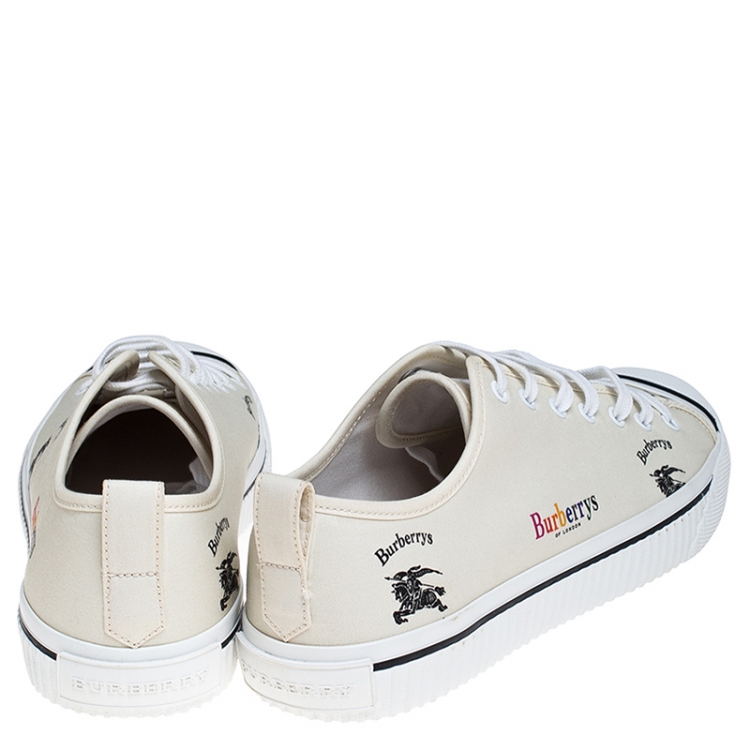 مملوكة مسبقًا Burberry White Canvas Kingly Sneakers Size 46