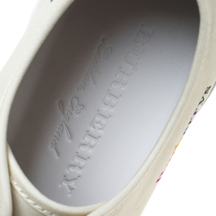 مملوكة مسبقًا Burberry White Canvas Kingly Sneakers Size 46