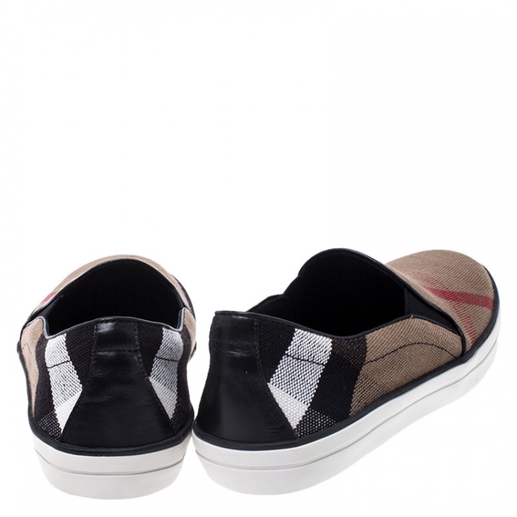 Pre Owned Burberry Beige/Black Nova Check Canvas Gauden Slip On Sneakers Size 39