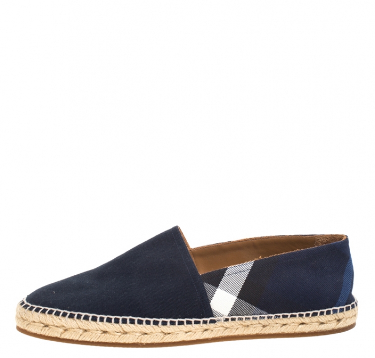 Pre Owned Burberry Blue Overdyed House Check Canvas Flat Espadrille Size 42