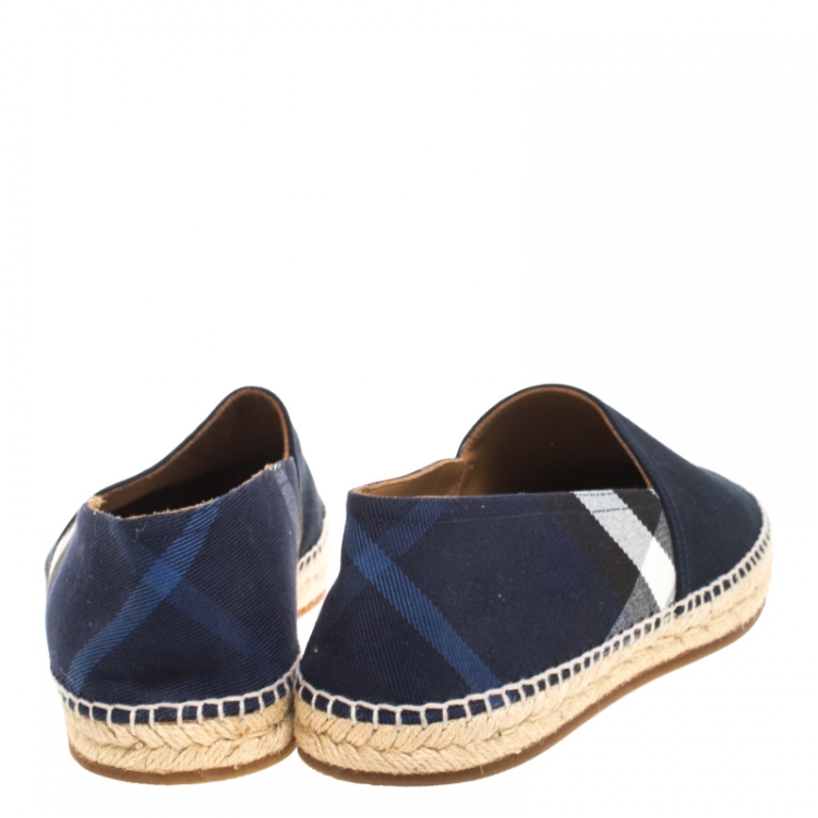 Pre Owned Burberry Blue Overdyed House Check Canvas Flat Espadrille Size 42