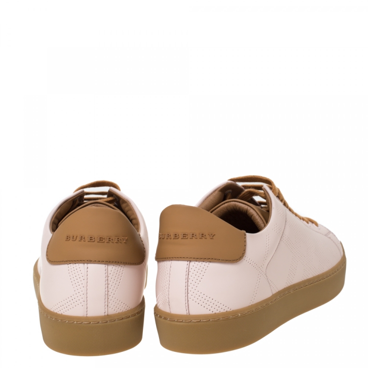 Pre Owned Burberry Two Leather Westford Low Top Sneakers Size 42
