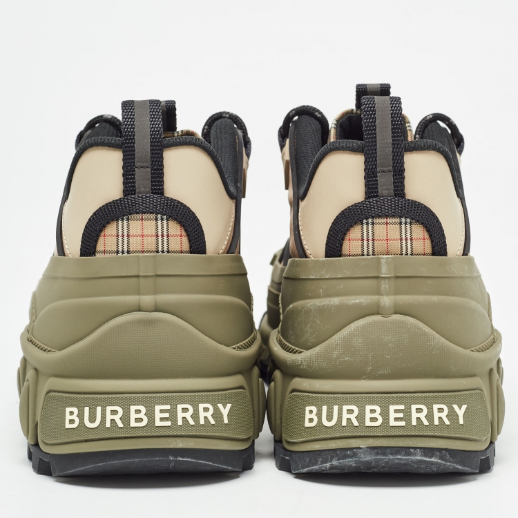 Pre Owned Burberry Nylon and Rubber Arthur Low Top Sneakers Size 45