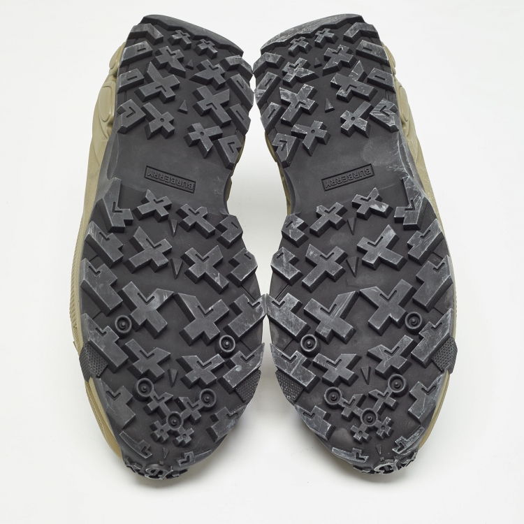 Pre Owned Burberry Nylon and Rubber Arthur Low Top Sneakers Size 45