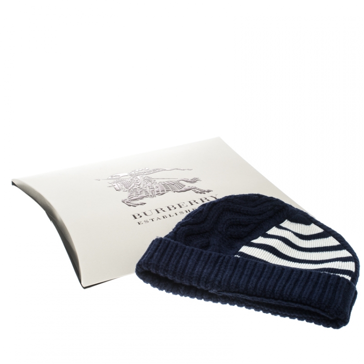 Pre Owned Burberry Navy Blue Chunky Cable Knit Wool and Cashmere Beanie