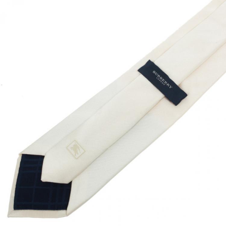 Pre Owned Burberry Cream Silk Tie