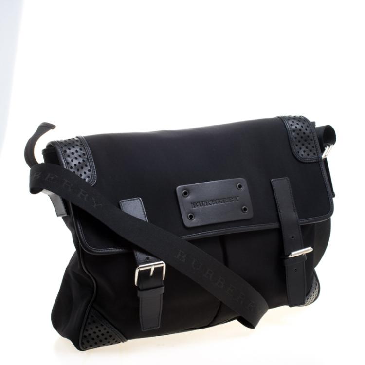 Pre Owned Burberry Black Nylon and Leather Trim Messenger Bag