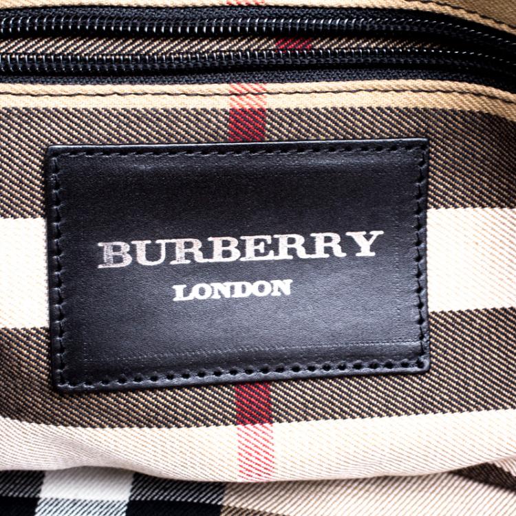 Pre Owned Burberry Black Nylon and Leather Trim Messenger Bag