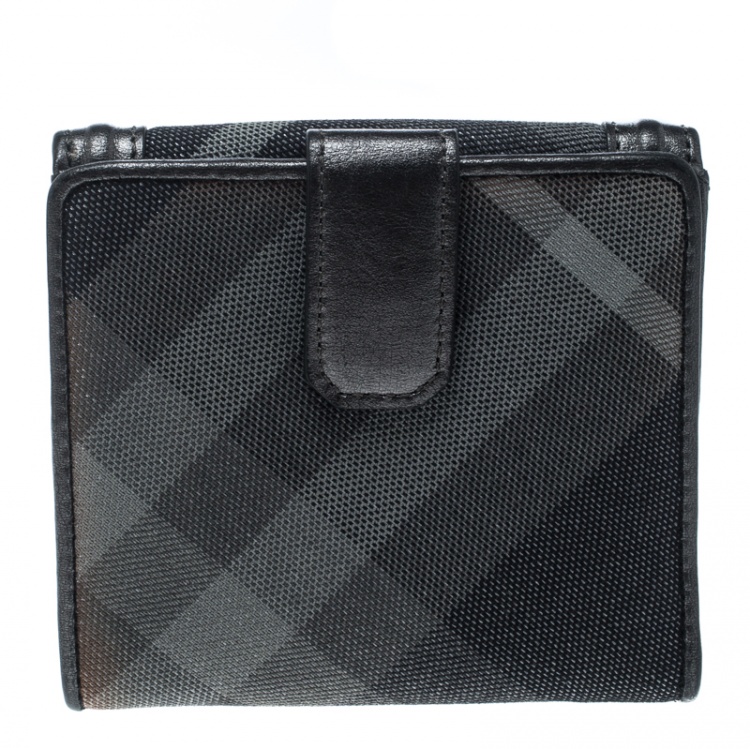Pre Owned Burberry Grey Beat Check Canvas and Leather Compact Wallet