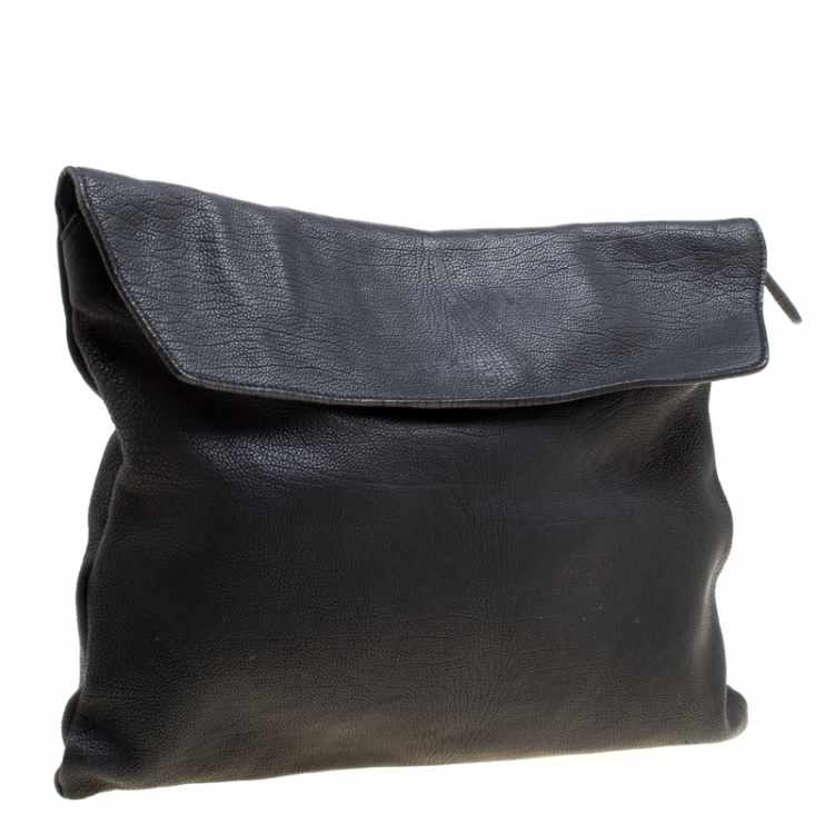 Pre Owned Burberry Black Leather Flat Envelope Clutch