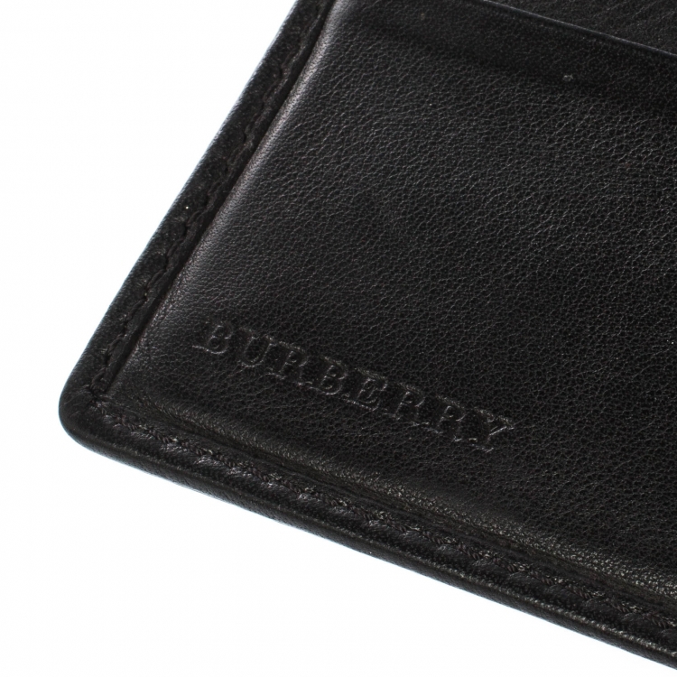Pre Owned Burberry Black International Bifold Wallet