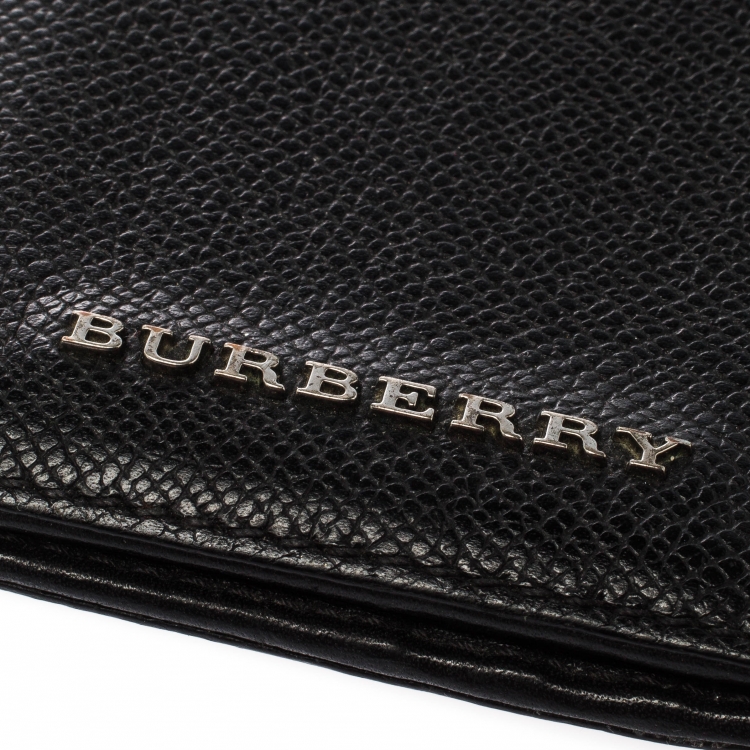 Pre Owned Burberry Black International Bifold Wallet