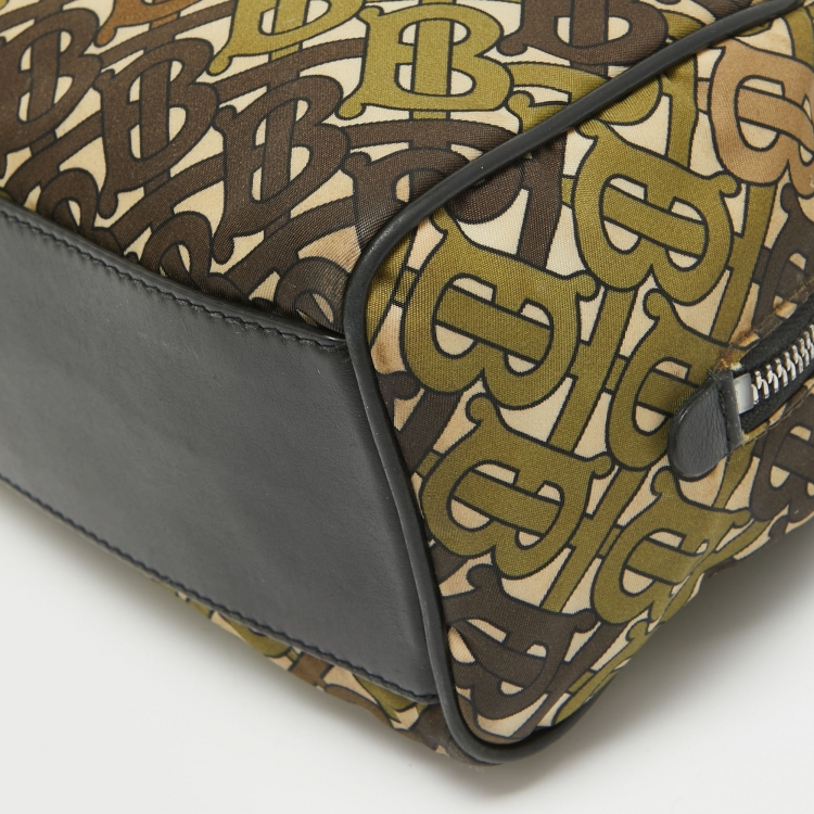 Pre Owned Burberry Black/Multicolor TB Nylon Pouch