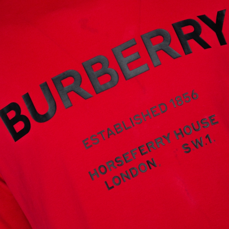 Pre Owned Burberry Red Cotton Horseferry Print Crew Neck T Shirt M