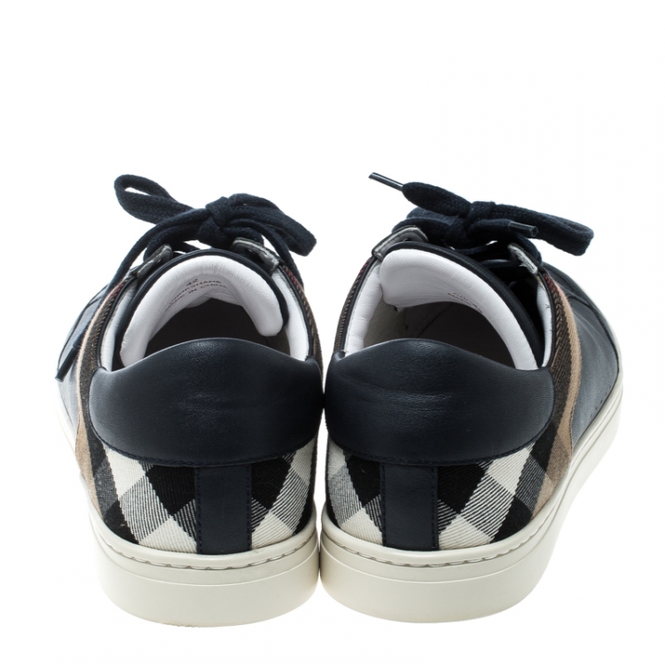 مملوكة مسبقًا Burberry Blue/Beige Leather and House Check Canvas Sneakers Size 42