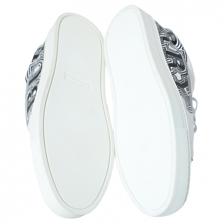 Pre Owned Burberry White Doodle Print Leather Sneakers Size 43