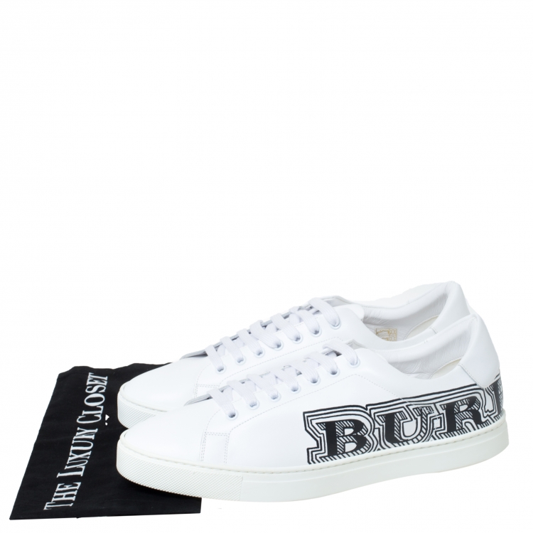 Pre Owned Burberry White Doodle Print Leather Sneakers Size 43