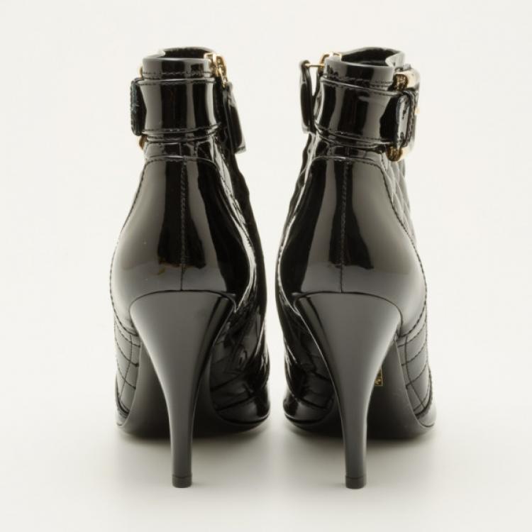 Pre Owned Burberry Black Quilted Patent Leather Ankle Boots Size 40