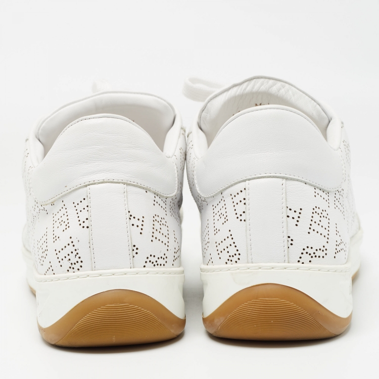 Pre Owned Burberry White Perforated Leather Timsbury Sneakers Size 41