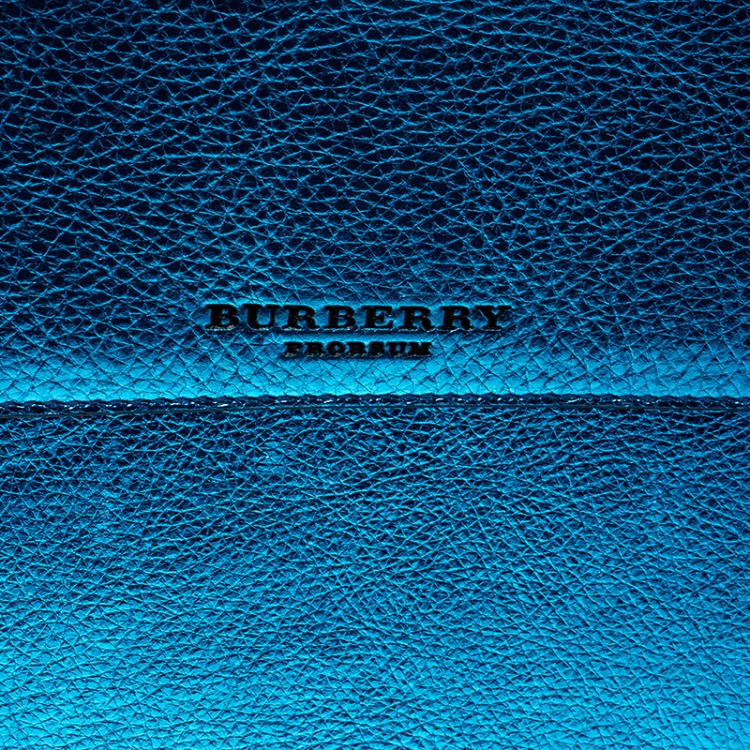 Pre Owned Burberry Metallic Blue Leather Envelope Clutch