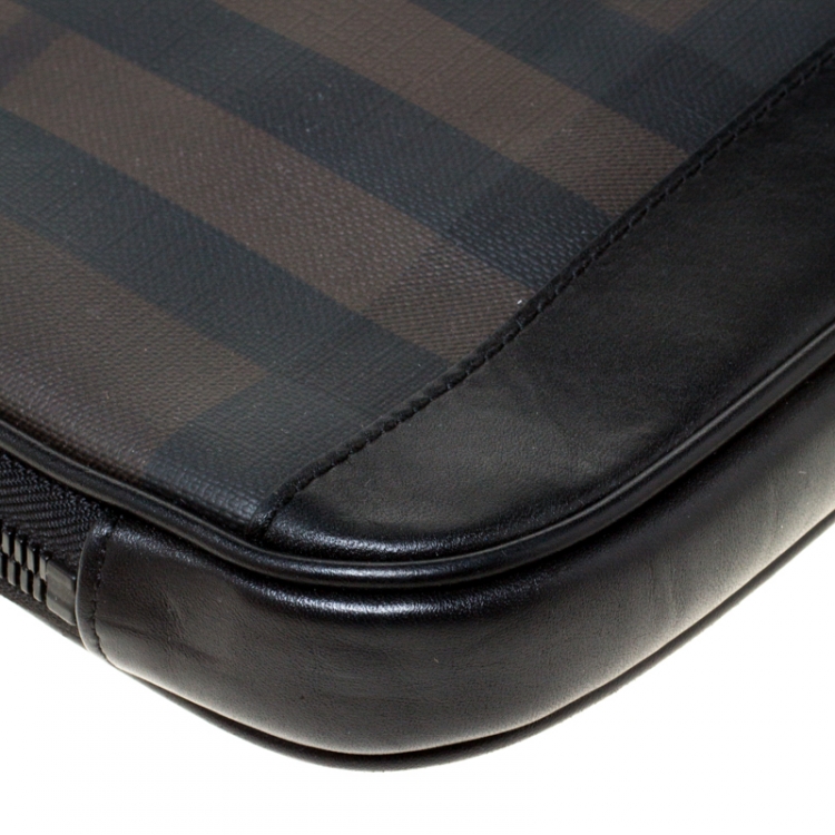 Pre Owned Burberry Black/Dark Brown Smoke Check PVC Laptop Sleeve