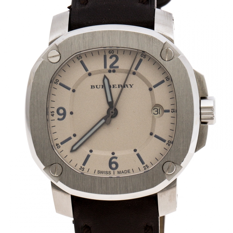 Pre Owned Burberry Beige Stainless Steel The Britain BBY1301 Men's Wristwatch 43 mm