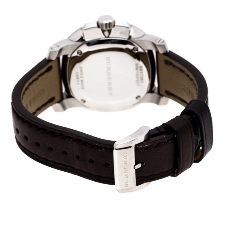 Pre Owned Burberry Beige Stainless Steel The Britain BBY1301 Men's Wristwatch 43 mm