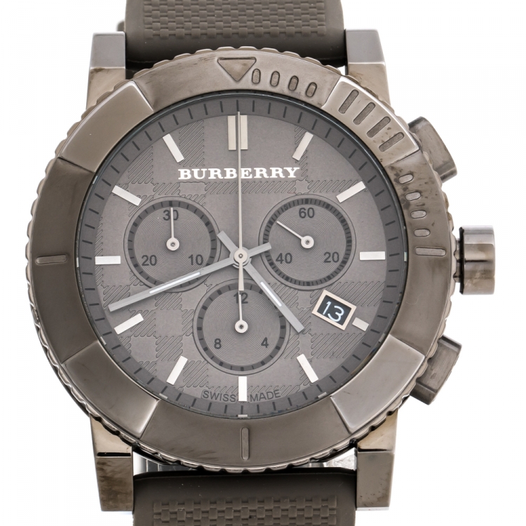 Pre Owned Burberry Grey PVD Coated Stainless Steel Trench BU2303 Men's Wristwatch 42.50 mm